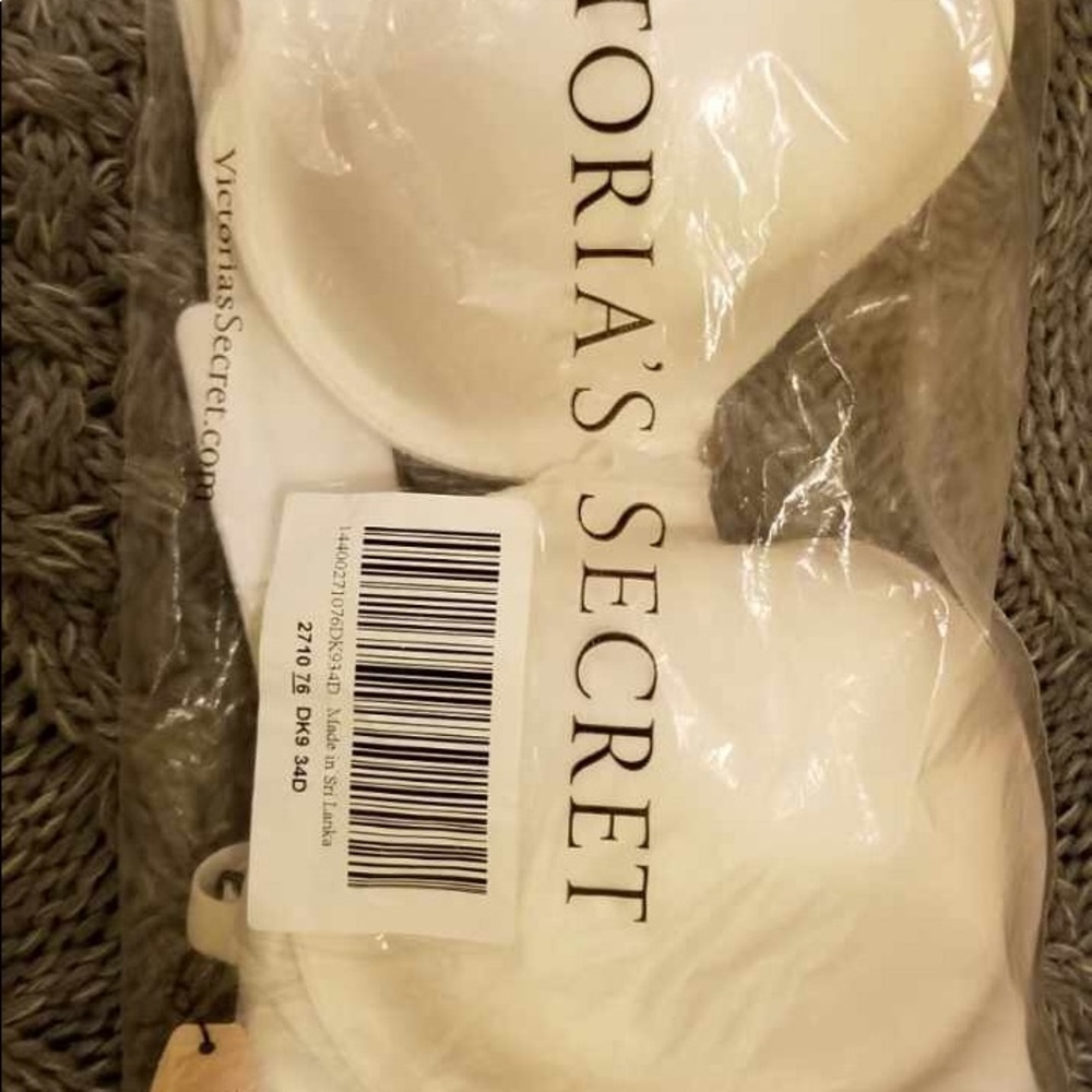Victoria’s Secret Bra